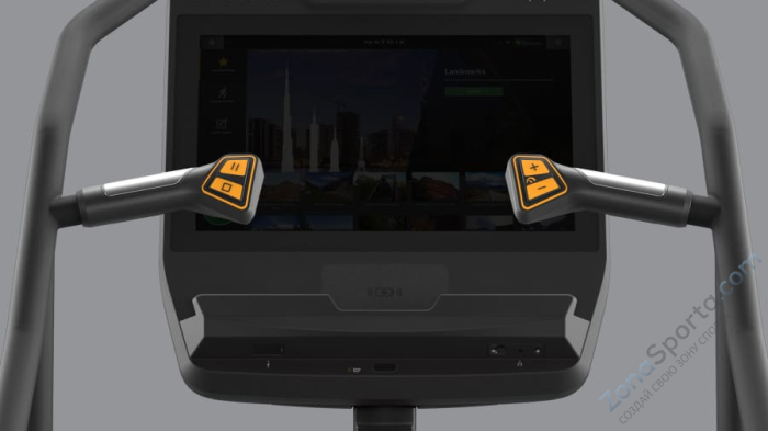 Лестница-эскалатор Matrix Endurance с консолью Touch Base