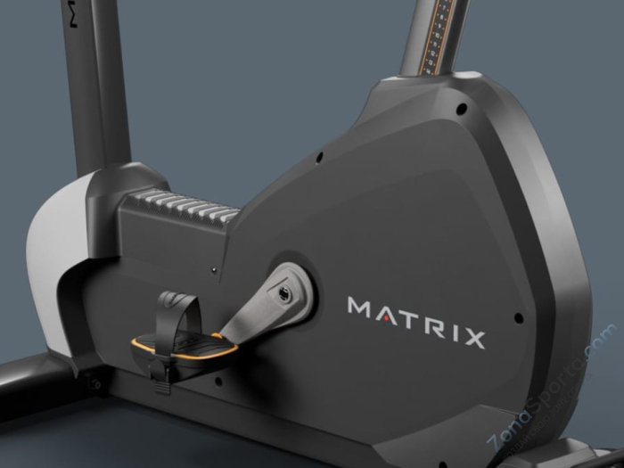 Вертикальный велоэргометр Matrix Performance с консолью Touch Base
